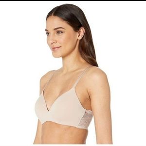 Natori  Drama Contour Soft Cup Flexing Underwire, Flesh Colored Bra Size 34C